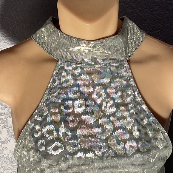 TOPSHOP - NWT - tank: metallic cheetah print lined halter neck crop w zip - 12 - Picture 3 of 16